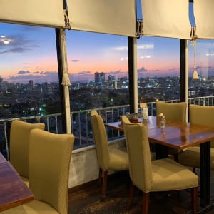 那覇市が一望できる首里の絶景イタリアンレストラン【YONASalute】ヨナサルウテ 